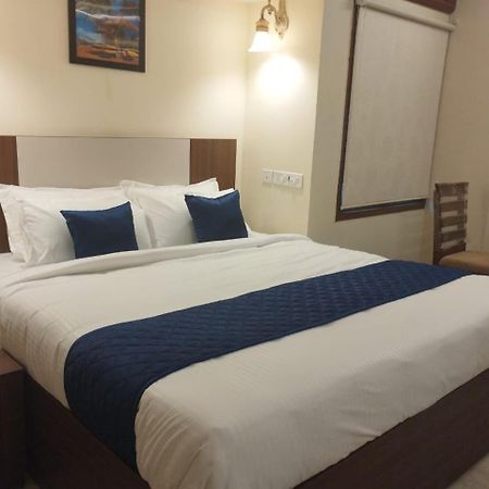 A.R Residency Hotel Chennai Exterior photo