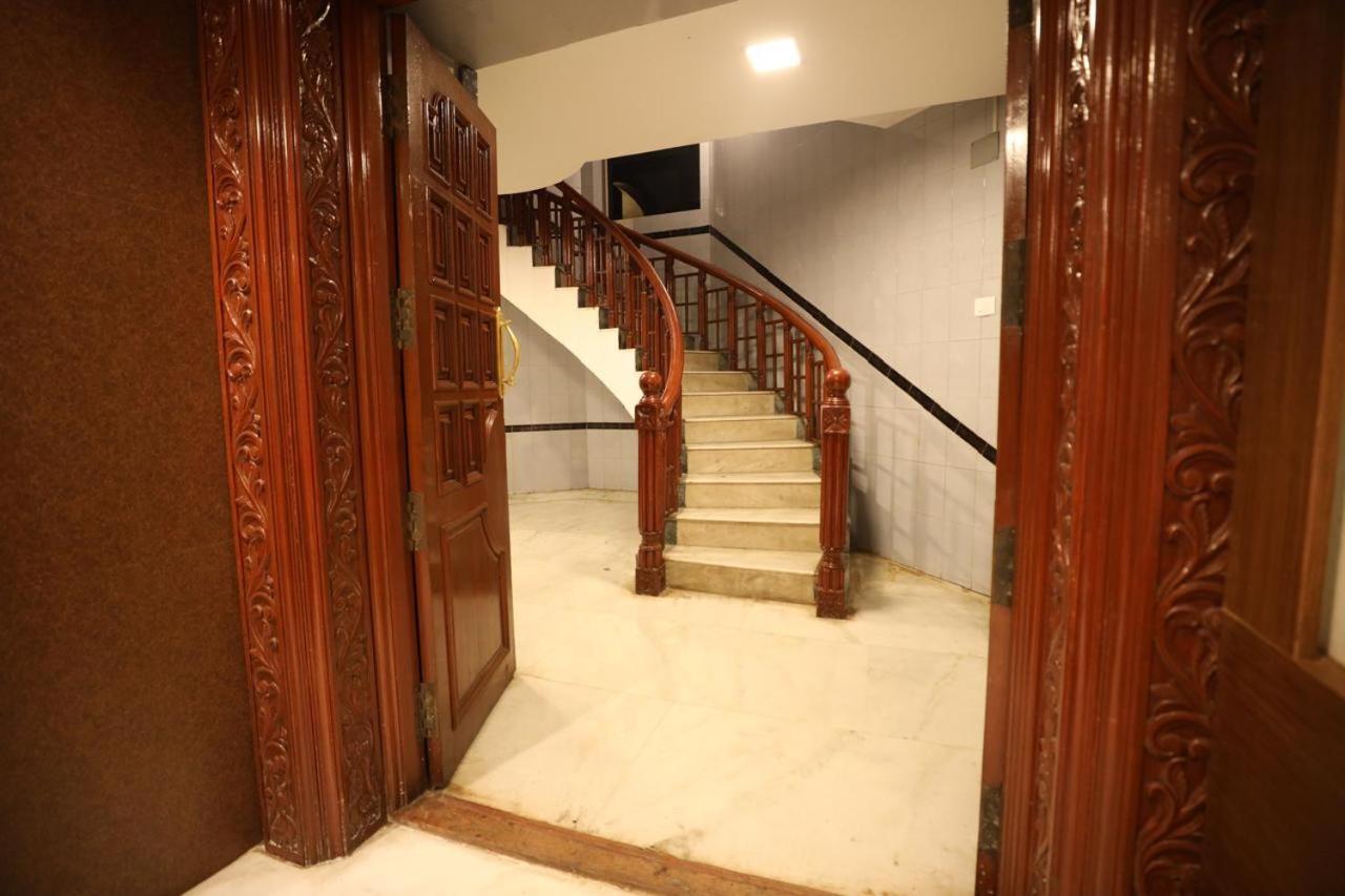 A.R Residency Hotel Chennai Exterior photo